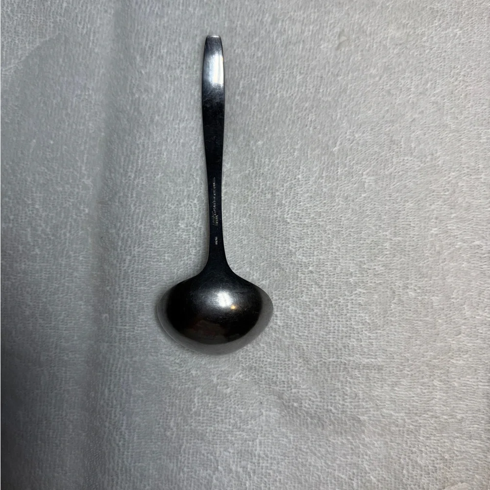 Ekco Eterna Corsair Vintage Stainless steel Ladle cross-hatched pattern